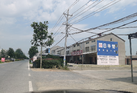 安远如何能保证墙体广告的醒目性？